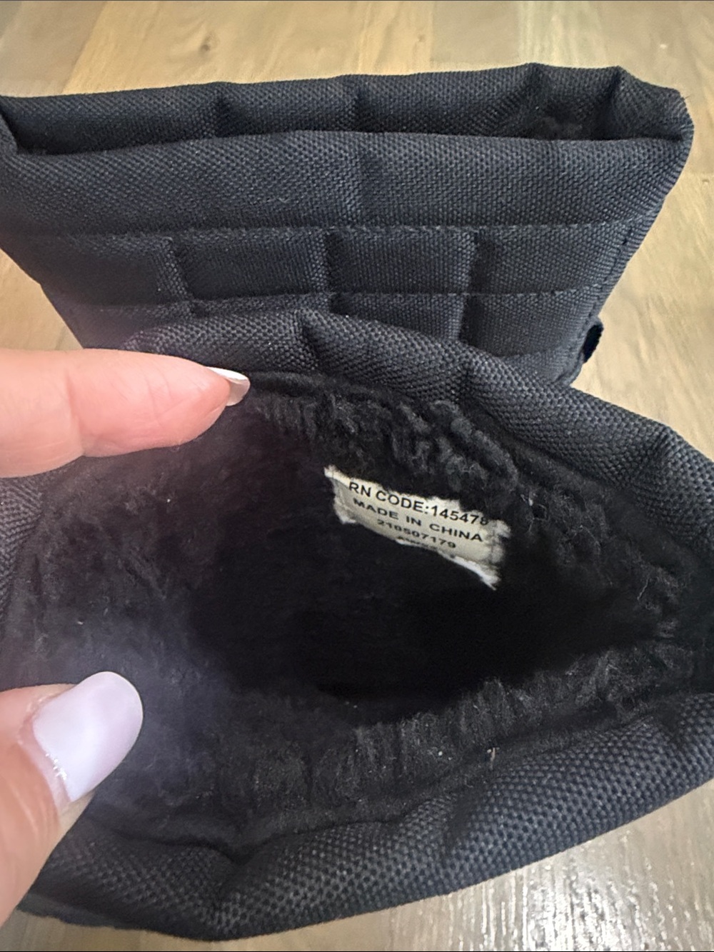 Ozark Trail Kids Black Insulated Snow Boots size 13 like new! - Picture 3 of 5